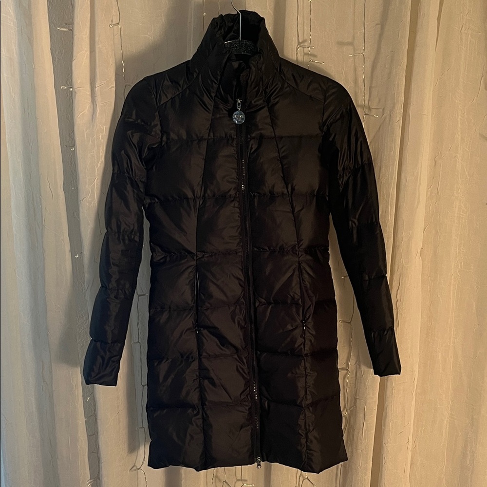 Patrizia Pepe two-piece Black Puffer Jacket with Hoodie/Muffler